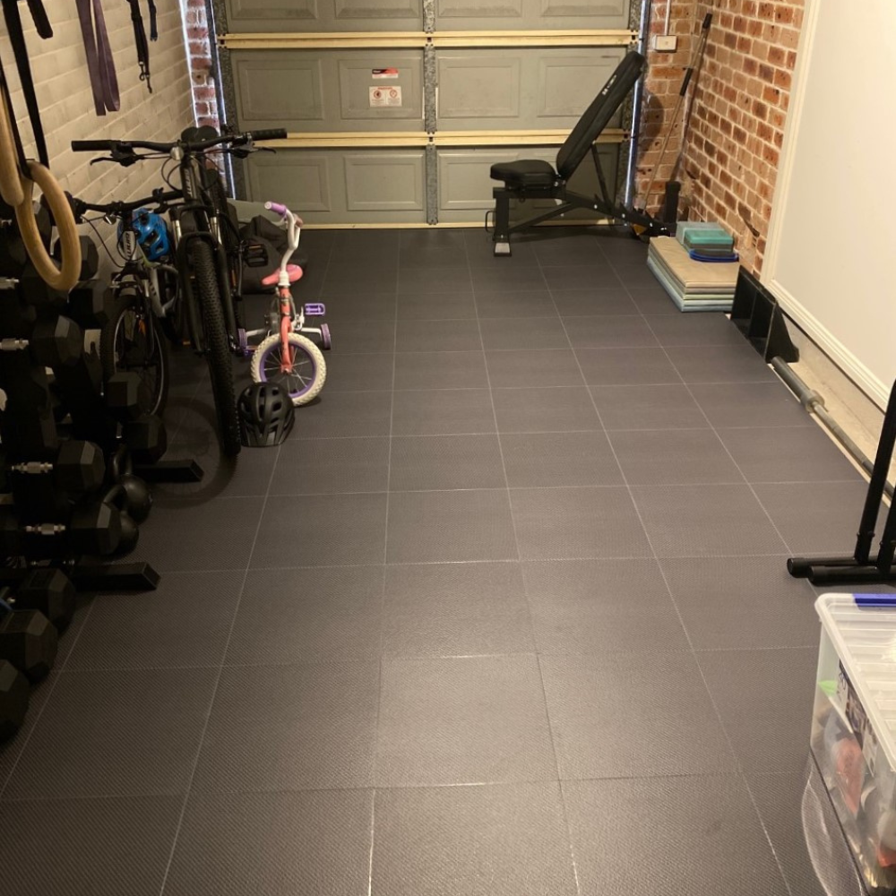 Swisstrax Vinyltrax Carbon Fiber Garage Floor Tile