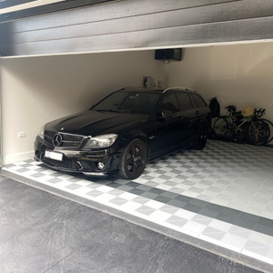 Swisstrax Ribtrax Pearl Silver Garage Floor Tile