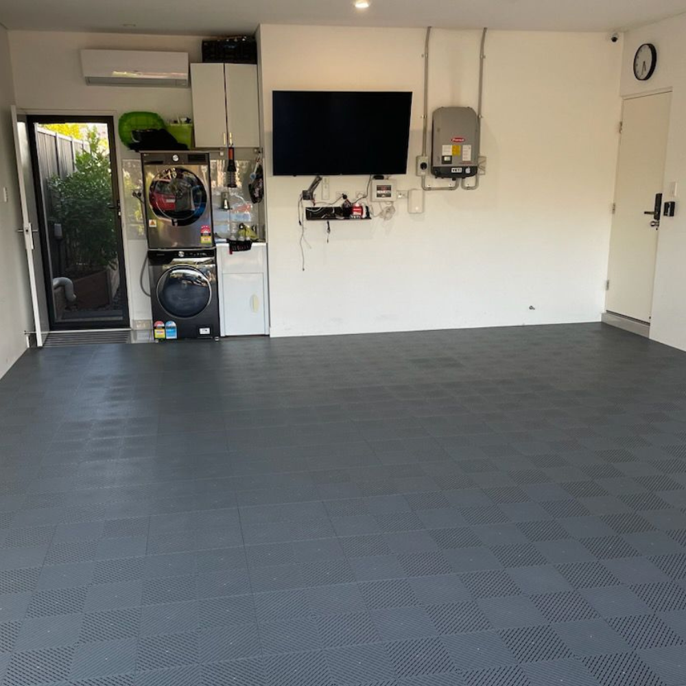 Swisstrax Smoothtrax Slate Grey Garage Floor Tile