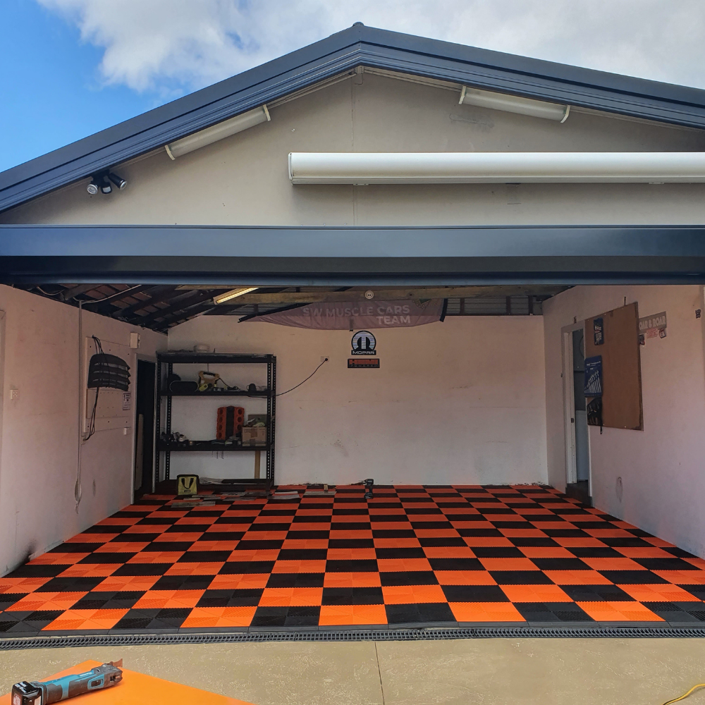 Swisstrax Ribtrax Tropical Orange Garge Floor Tile