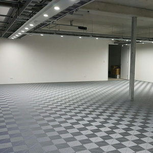 Swisstrax Ribtrax Pearl Grey Garage Floor Tile