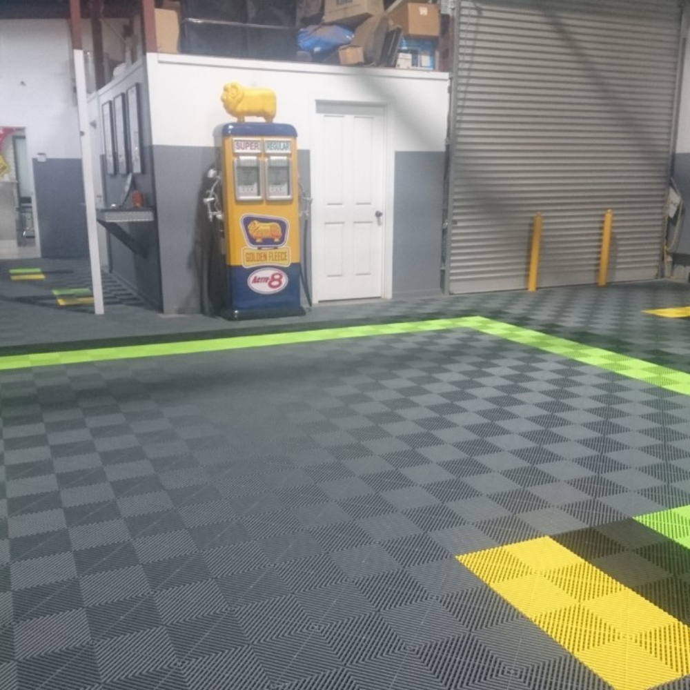 Swisstrax Ribtrax Slate Grey Garage Floor Tile