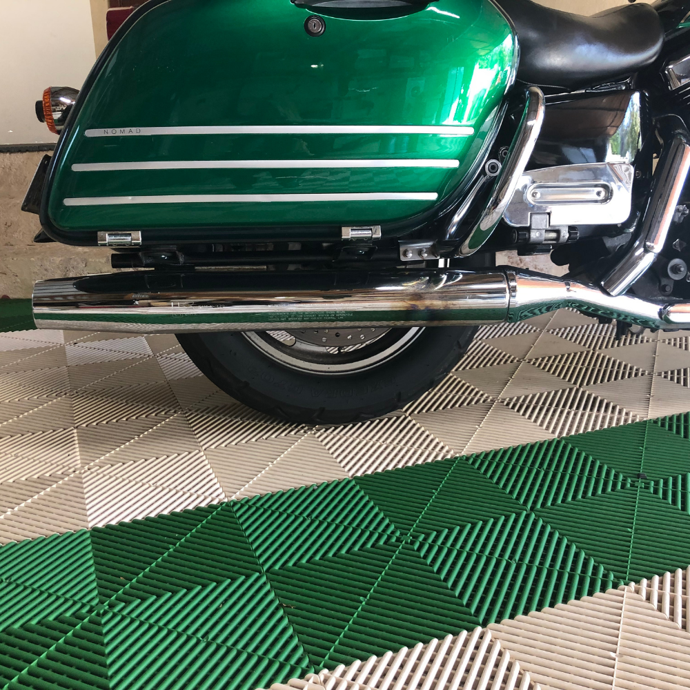 Swisstrax Ribtrax Turf Green Garage Floor Tile