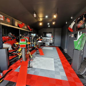 Swisstrax Ribtrax Pearl Silver Garage Floor Tile