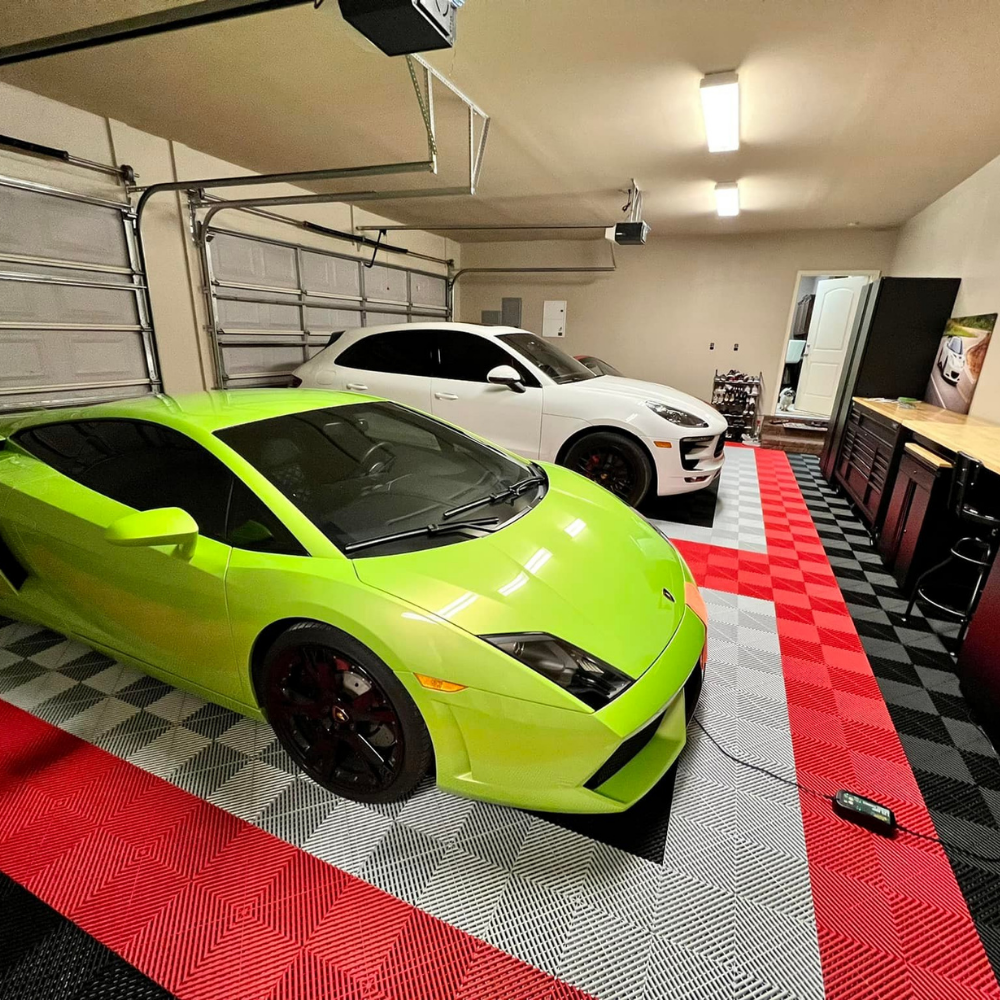 Swisstrax Ribtrax Pearl Silver Garage Floor Tile