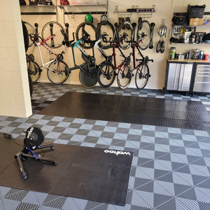 Diamondtrax Jet Black