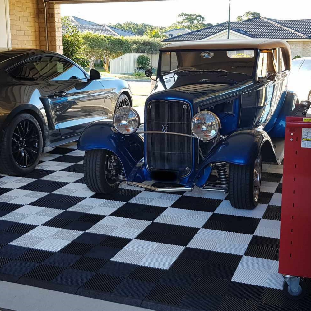 Swisstrax Ribtrax Jet Black Garage Floor Tile
