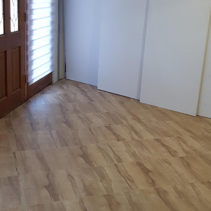 Swisstrax Vinyltrax Light Maple Garage Floor Tile